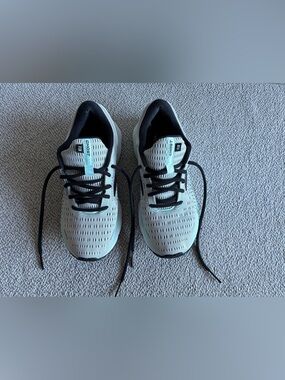 Brooks Ghost 13 Women's
Running Shoes Gray Mint Size
8.5 B Athletic Sneakers.